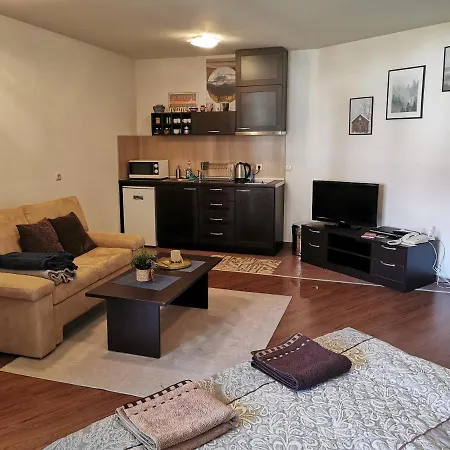 Sunny - Few Steps From Gondola Lejlighed